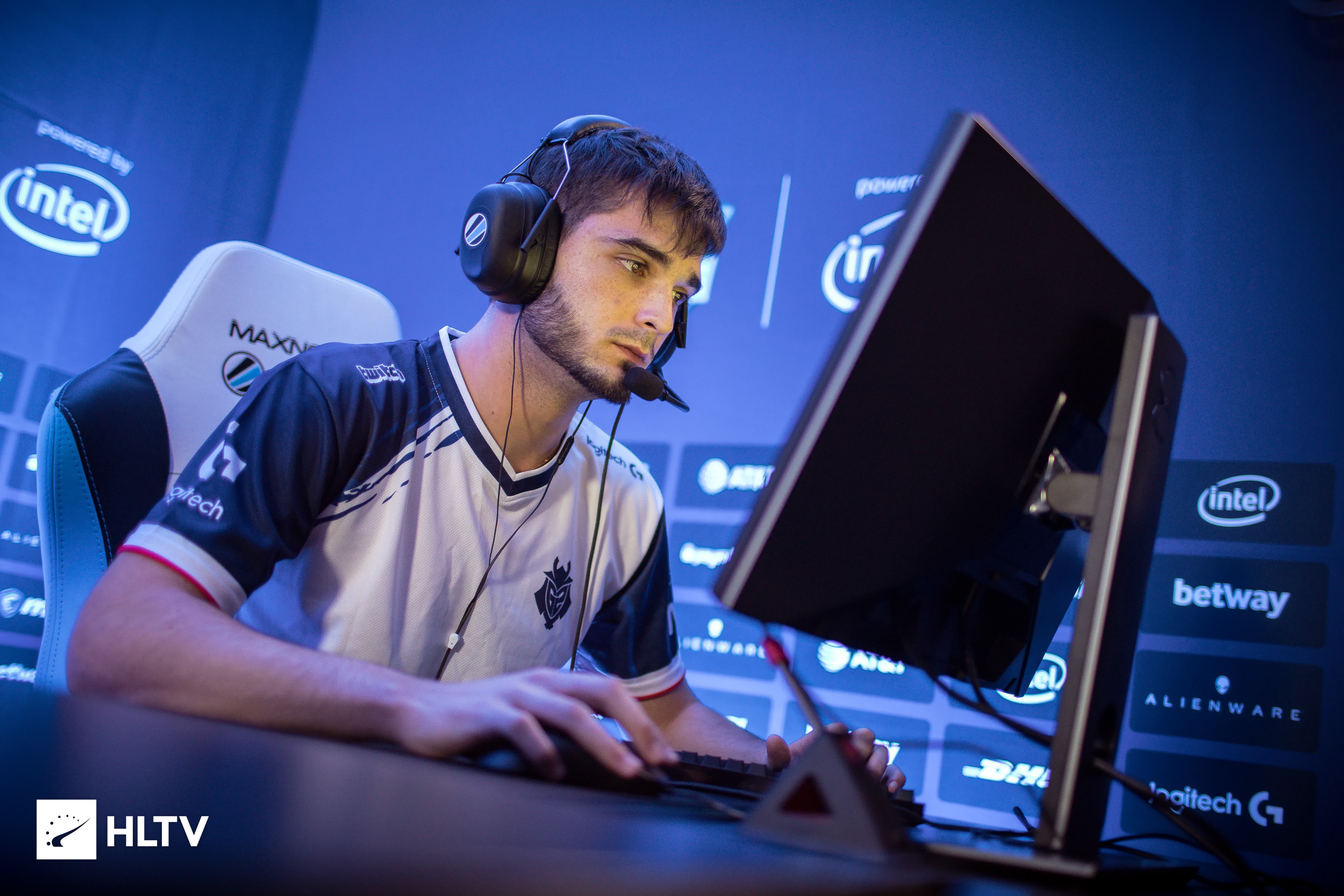 职业生涯的 职业生涯的