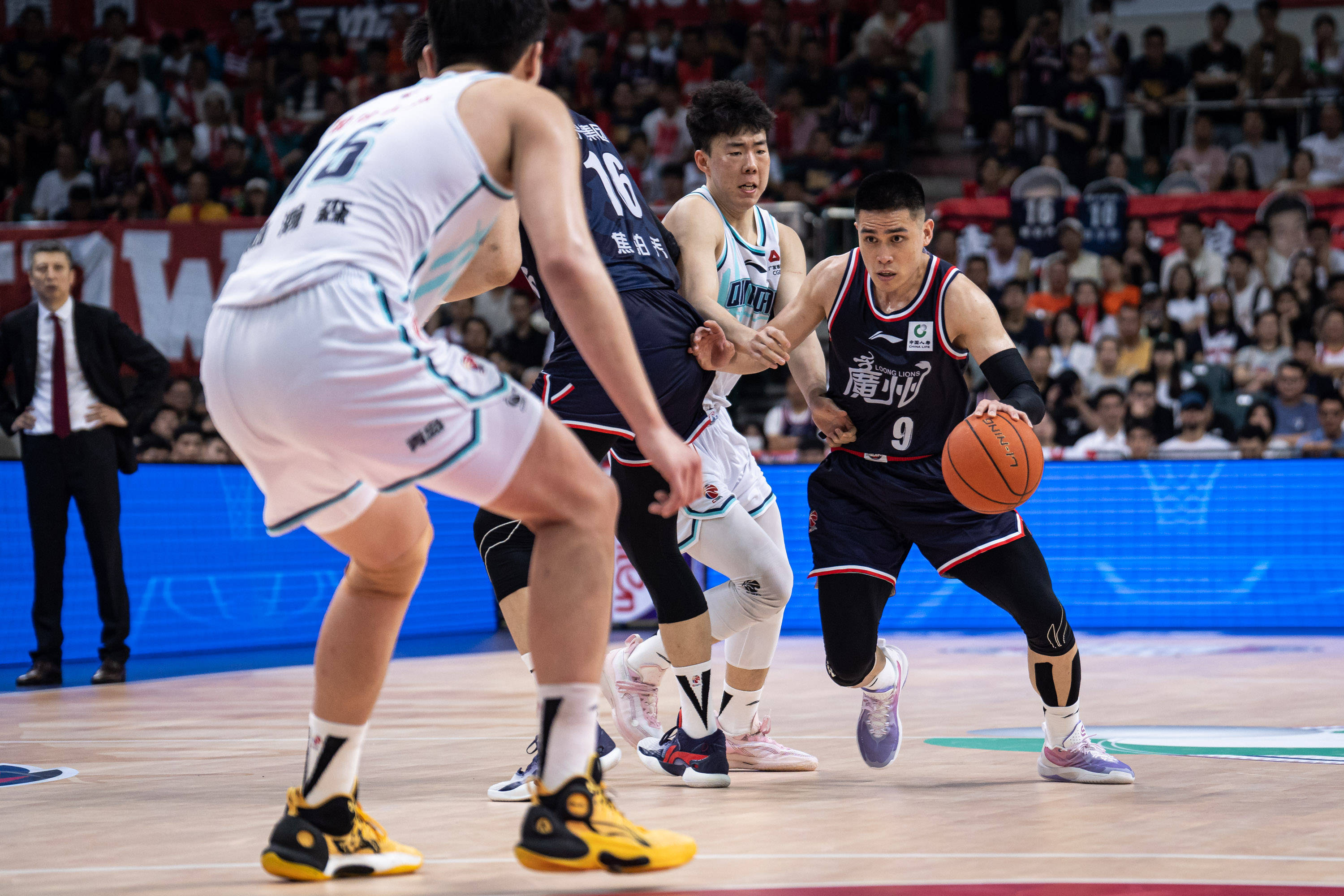 更加精彩的 更加精彩的